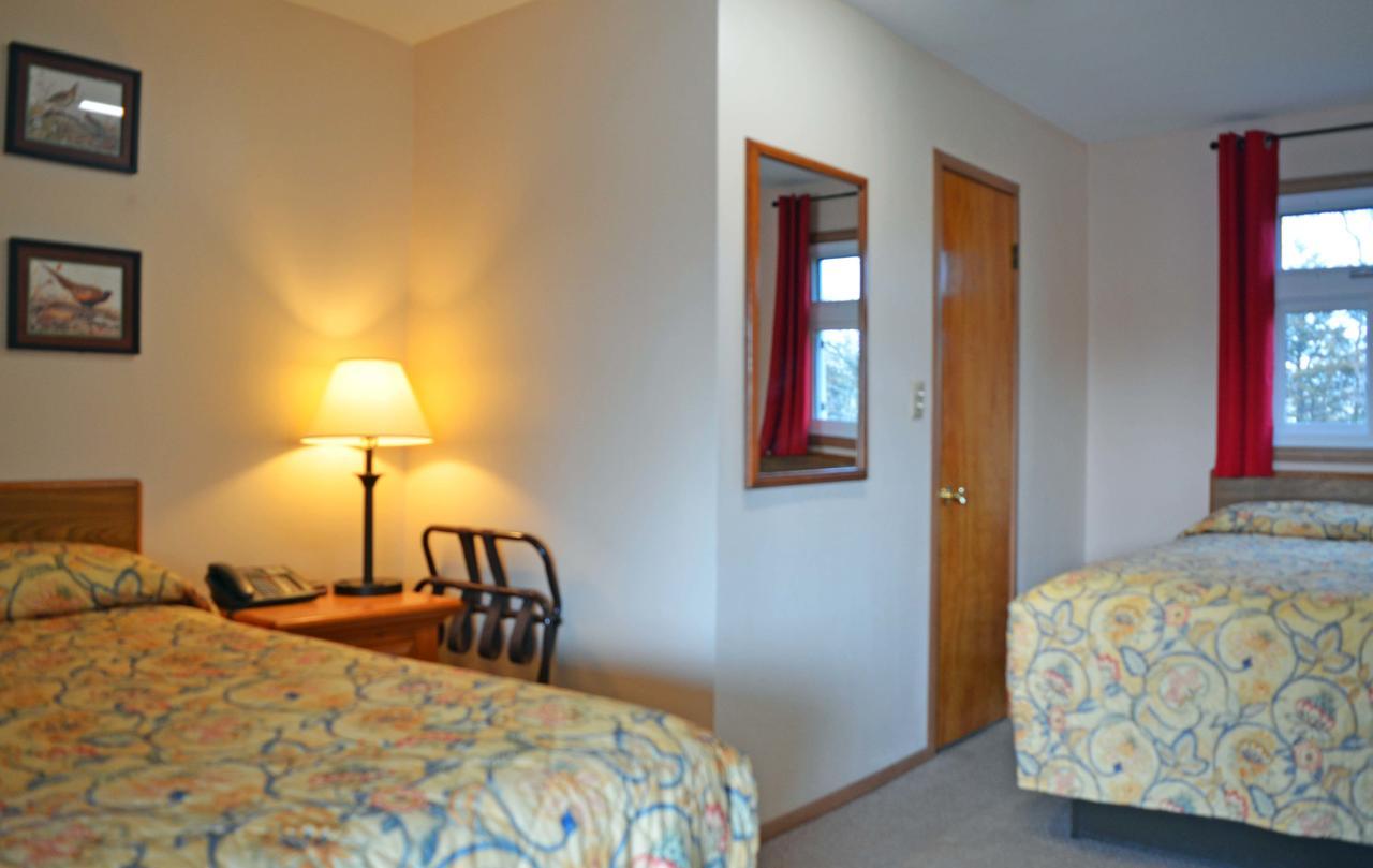 Little River Inn Motel Leon Buitenkant foto