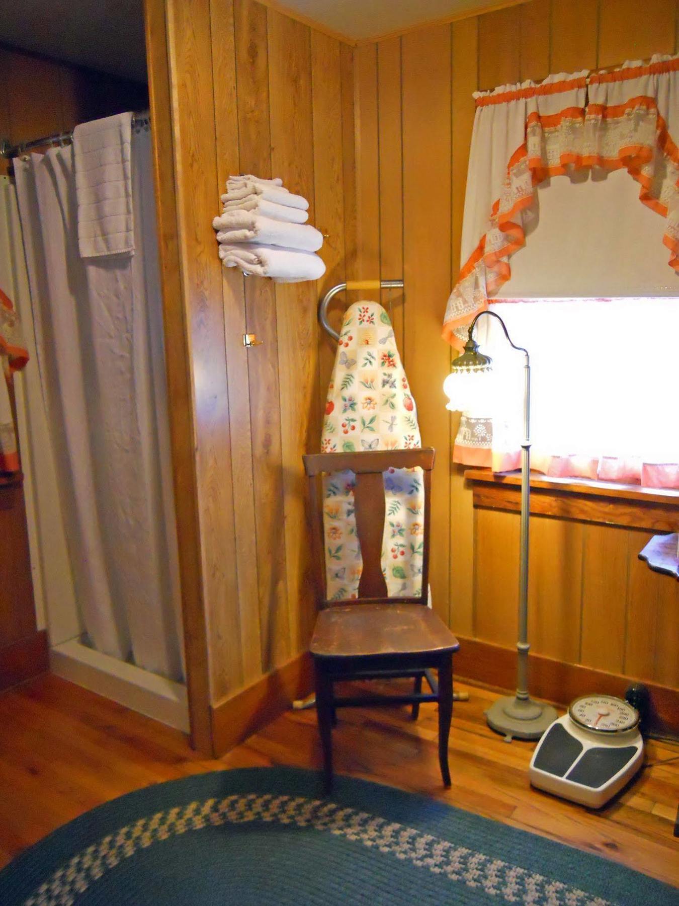 Little River Inn Motel Leon Buitenkant foto