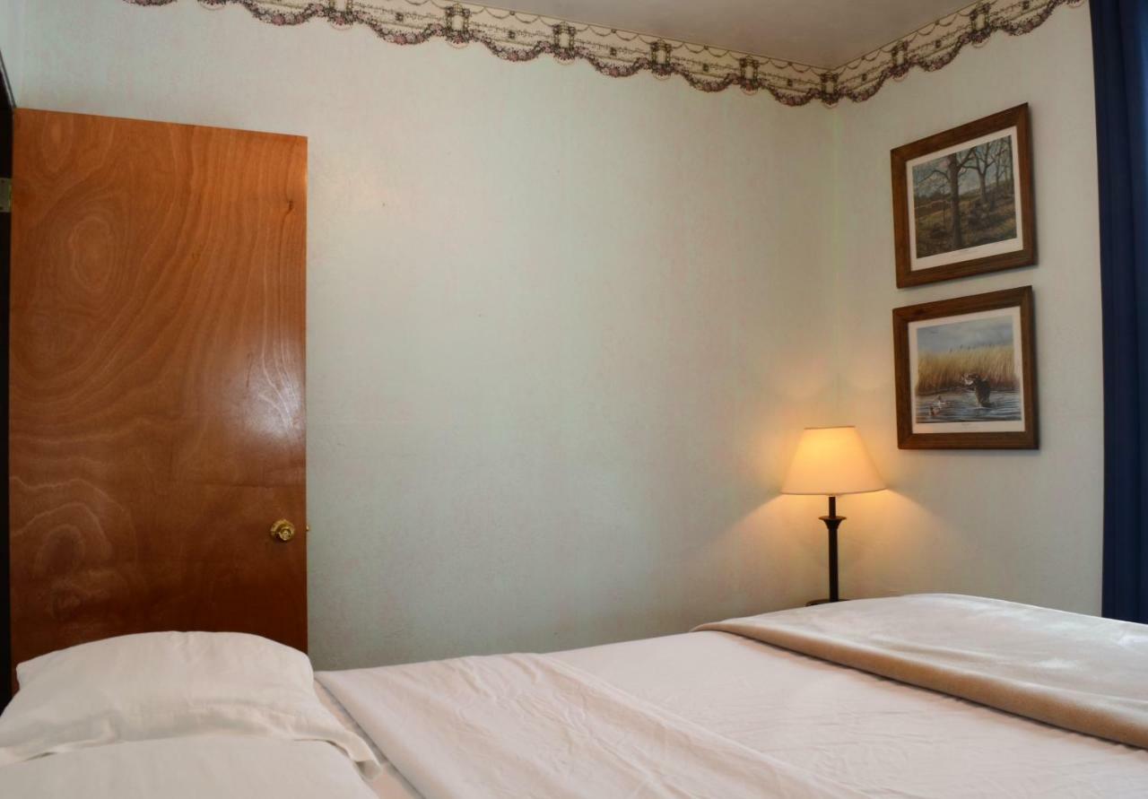 Little River Inn Motel Leon Buitenkant foto