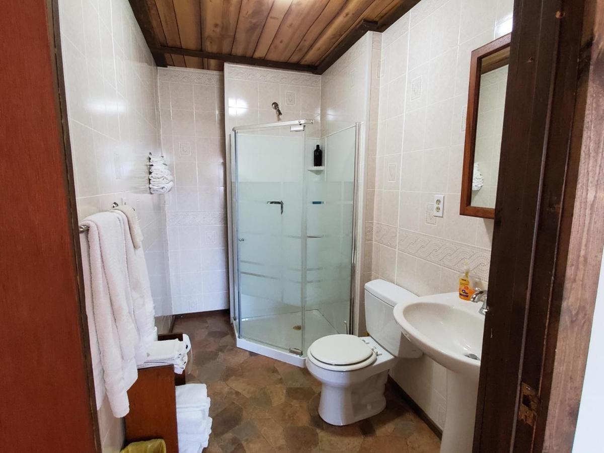 Little River Inn Motel Leon Buitenkant foto